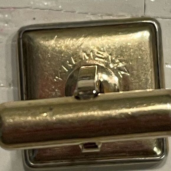 Vintage 60s Krementz square gold filled ribbed engravable bullet back cuff links - Picture 12 of 15